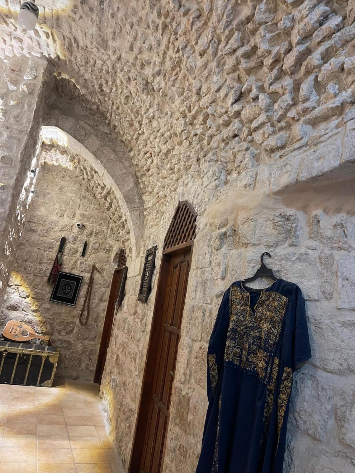Bab El-silsileh Jerusalem