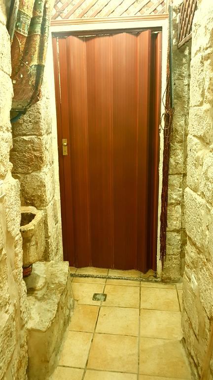 Hostel Bab El-silsileh Jerusalem