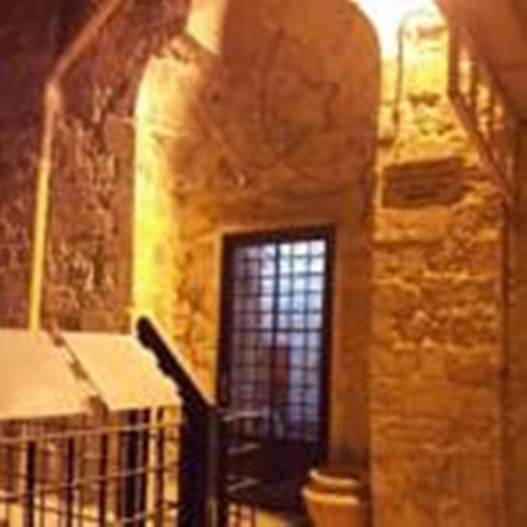 Bab El-silsileh Hostel *